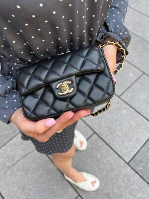 Женская сумка Chanel mini молодежная сумка шанель мини через плечо из мягкой экокожи изящная брендовая сумочка