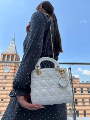 Женская сумка Dior mini Диор маленькая сумка шоппер на плечо красивая, легкая, стеганая сумка из экокожи