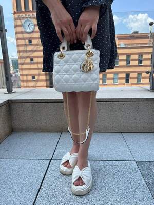 Женская сумка Dior mini Диор маленькая сумка шоппер на плечо красивая, легкая, стеганая сумка из экокожи