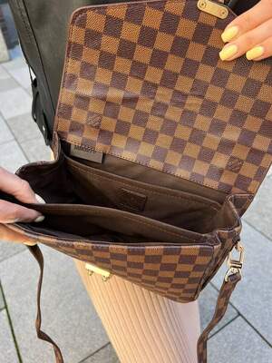 Женская сумка из эко-кожи Луи Виттон Louis Vuitton LV молодежная, брендовая сумка через плечо