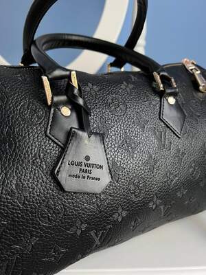 Женская сумка Луи Витон черная сумочка Louis Vuitton Speedy 30 black большая модная сумка