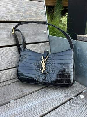 Женская сумка из эко-кожи Ysl Hobo black Ив Сен Лоран Хобо Yves Saint Laurent чёрного цвета молодежная