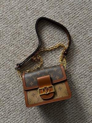 Женская сумка из эко-кожи Луи Виттон Louis Vuitton LV молодежная, брендовая сумка через плечо